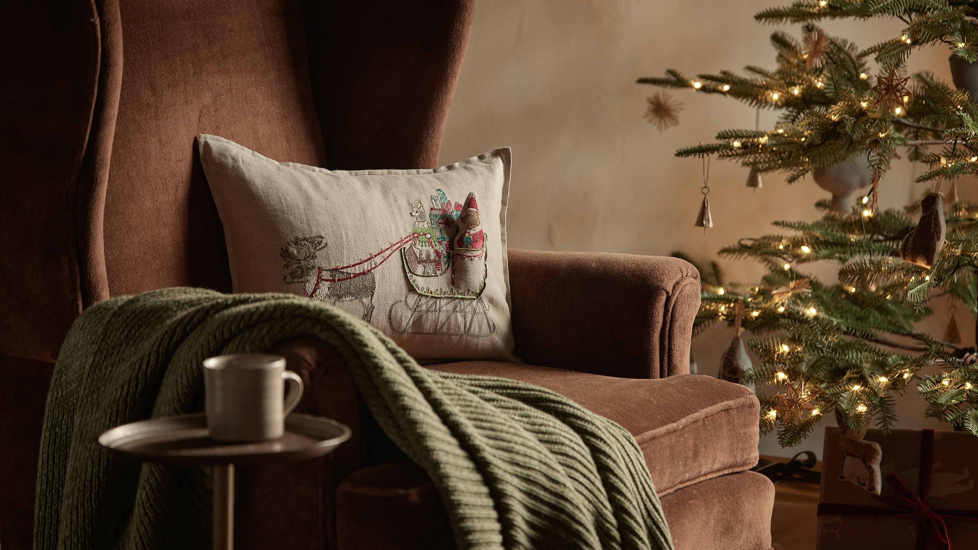 Santa's Sleigh Pocket Pillow